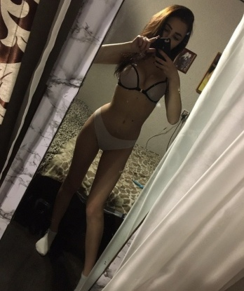 Анкета проститутки Карина - Фото 1, Чугуев, 19 лет, №14931